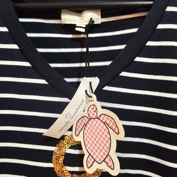 Simply Southern NWT sequin tee M - Picture 3 of 6